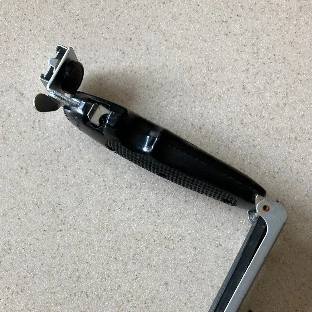 Vintage LPL Camera Accesory: Camera Flash Gun Bracket